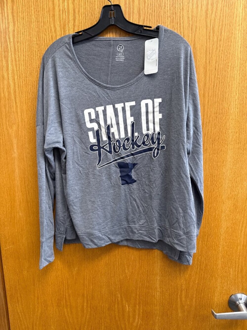 2/2 NHL State Of Hockey Womens Gray Long-Sleeve Shirt Size L 12/14 Also Small an